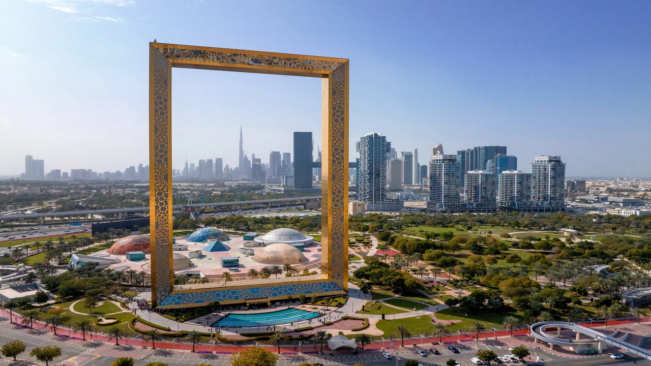 طقس الإمارات غداً: ارتفاع ملحوظ في درجات الحرارة مع أجواء صحوة